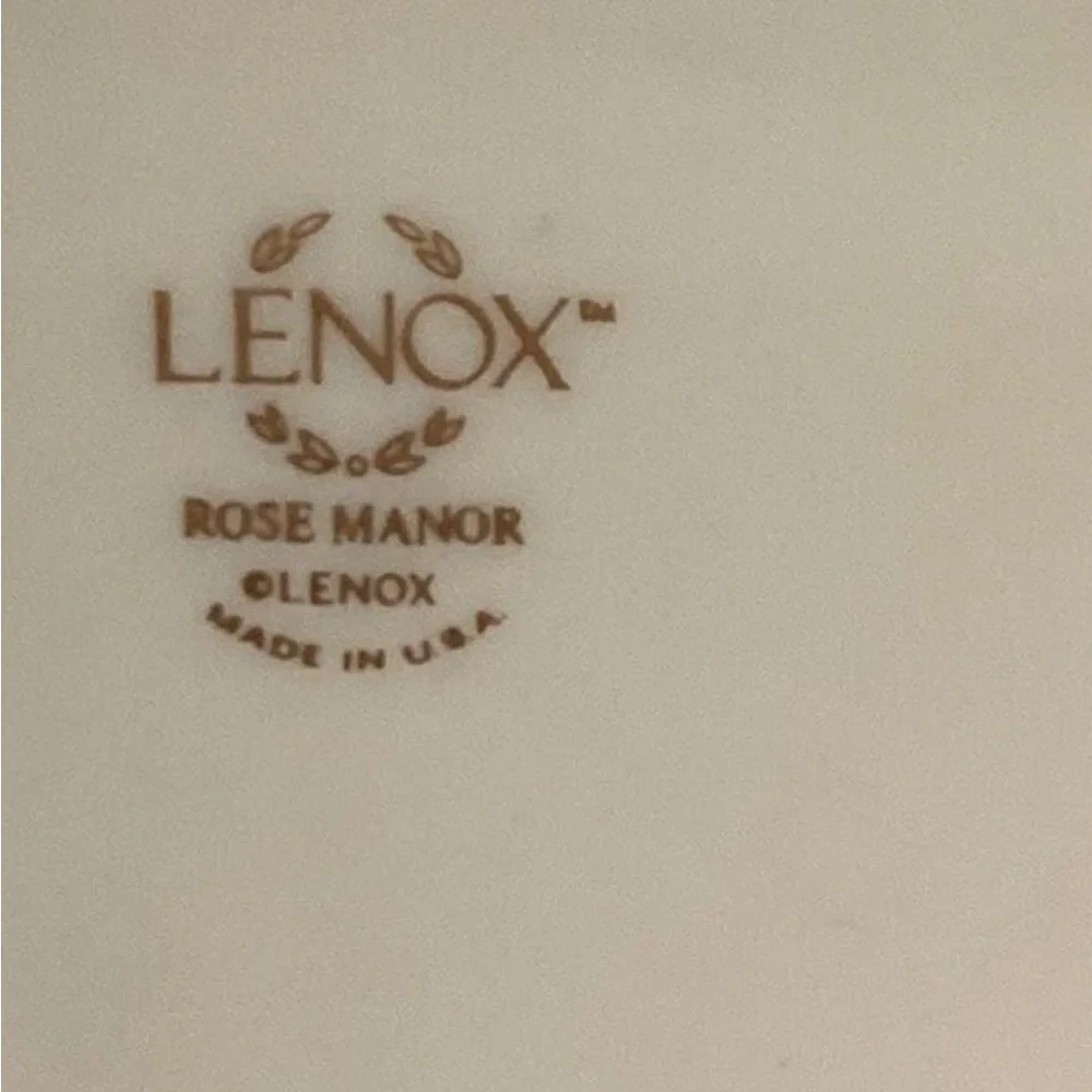 Lenox Rose Manor Fluted Serving Bowl.  Long Stemmed Roses. made in USA Vintage